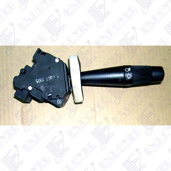 6253410N.jpg LLAVE DE LUCES C/BOCINA (V0305) PG 205