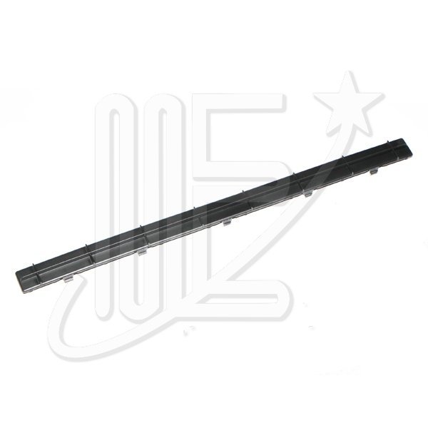7429J00O.jpg OBTURADOR PARAGOLPE DELANTERO ORIGINAL 3008