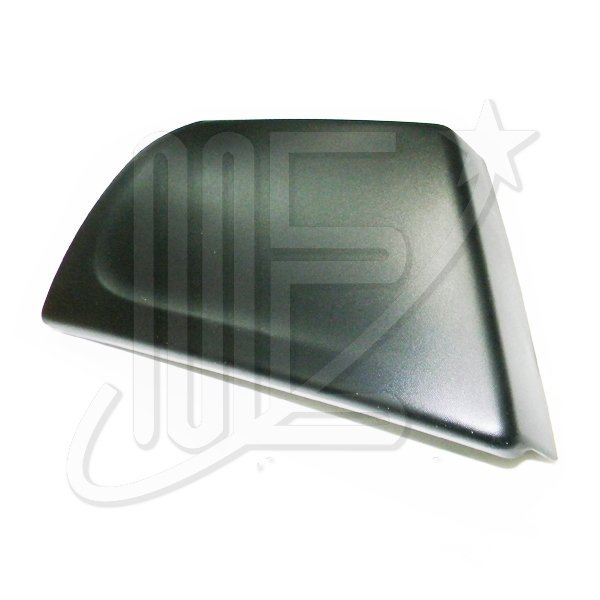 9676581580A.jpg TAPA GANCHO REMOLQUE IZQ. ADAPTABLE C3