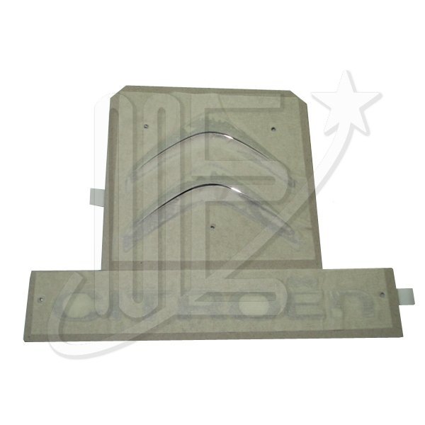 INSIGNIA "CHEVRON" TAPA DE BAUL ORIGINAL C-ELYSEE