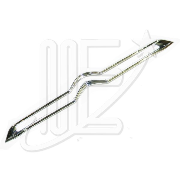 INSIGNIA REJILLA DE FRENTE ORIGINAL      C4 LOUNGE