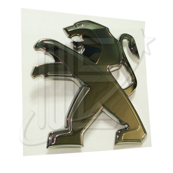 98043196DXP.jpg INSIGNIA "LEON" CAPOT ORIGINAL 2008