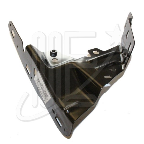 9804742580C.jpg SOPORTE GUARDABARRO DEL IZQ ORIG CACTUS 2021/...